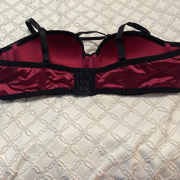 Sexy lace bra - Picture 3 of 4